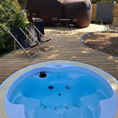 Chambre Bulle Avec Spa Au Coeur Du Val De Loire Cheille Exterior photo